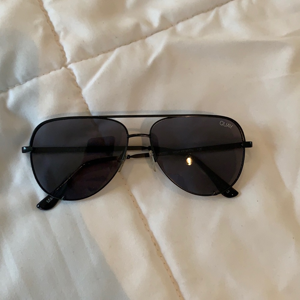POLARIZED QUAY AVIATORS- black
